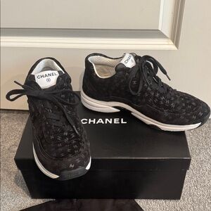 CHANEL Black and White women’s Sneakers